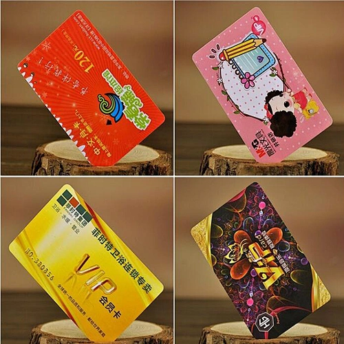 Cheap price plastic golden vip membership business card with holographic hot stamping