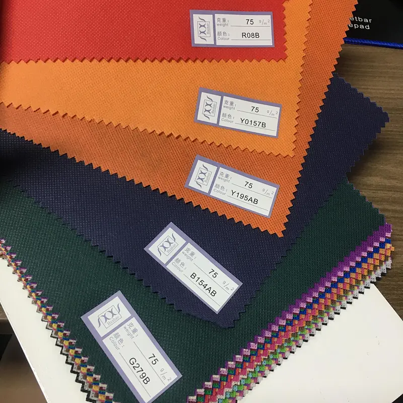 2018 Hot nonwoven fabric white color