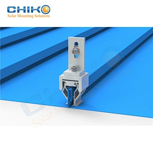 E lock solar mounting solution for metal roof