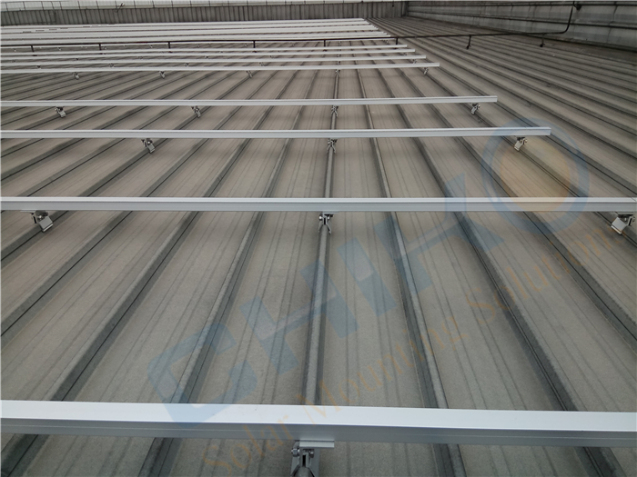 Metal roof # 357clamp19