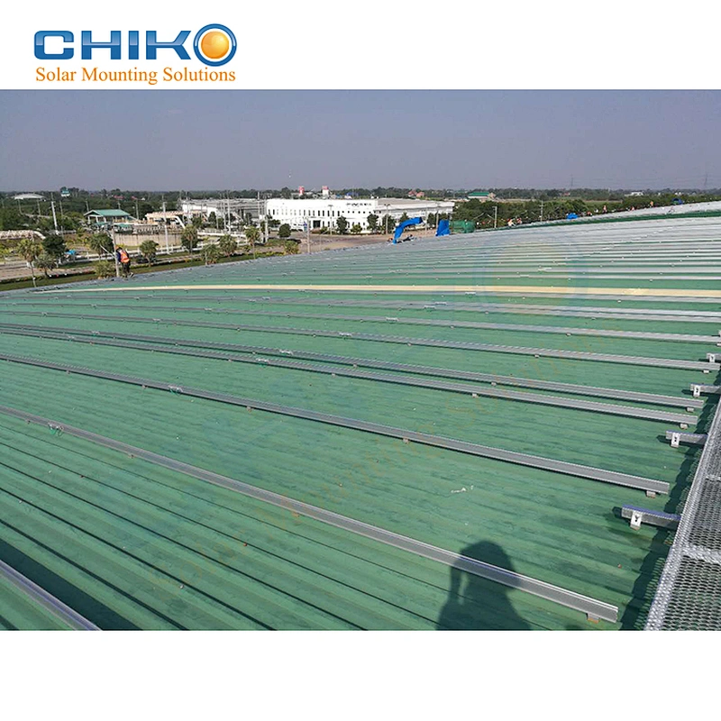 E lock solar mounting solution for metal roof