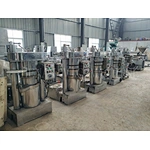 5 sets 150kg/h hydraulic oil press are ready for shipment to Europe