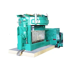 Preheating oil press machihe with steam cooker