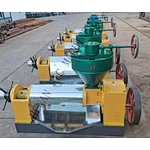 Las prensas de aceite Auto 6YL-130 están listas para su envío.