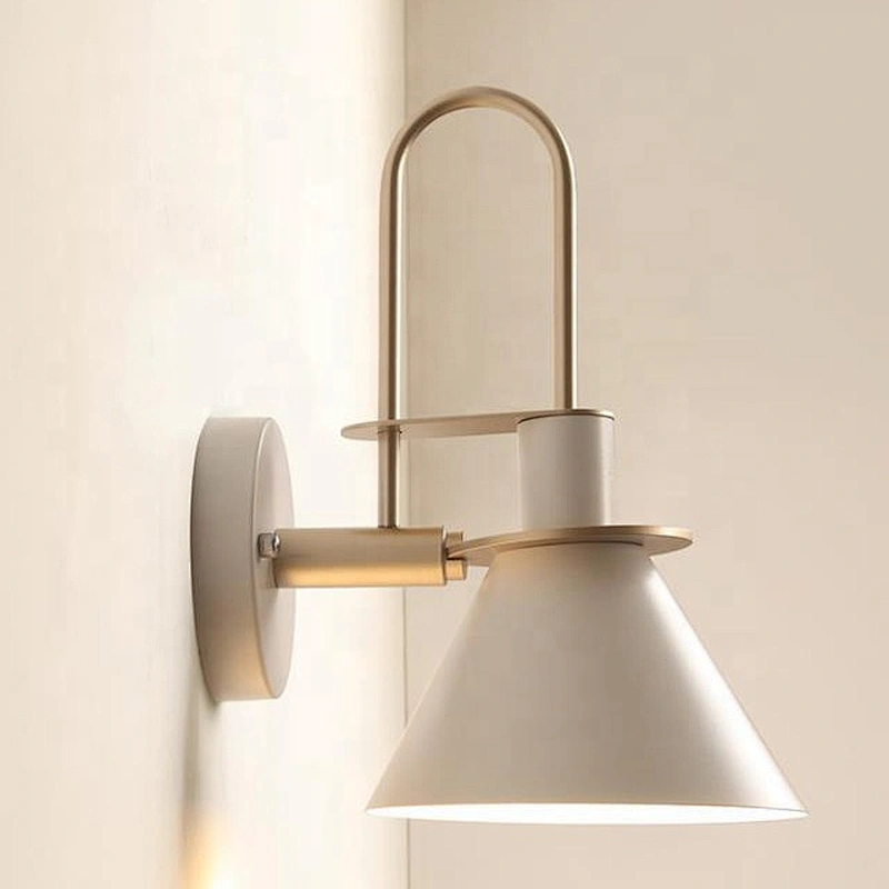Metal Macaron Industrial Wind Horn Wall Lamp LED Bedroom Bedside Bbar Decorative Wall Lamp