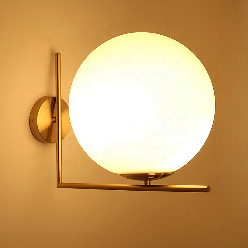 Tonghua New Nordic Morden Loft Glass Metal Wall Lamp with Warm Light in Hotel Corridor