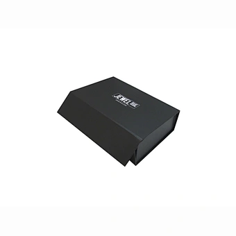 2017 Custom matte black magnetic closure cardboard folded box