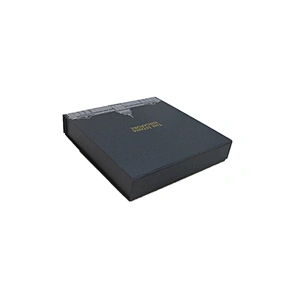 Magnetic closure clothing packaging box