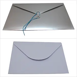 mailing bag suitable for mailing soft items or documents.