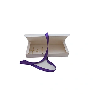 White Custom Paper Packaging Wig Box Custom Logo For Hair Extensions