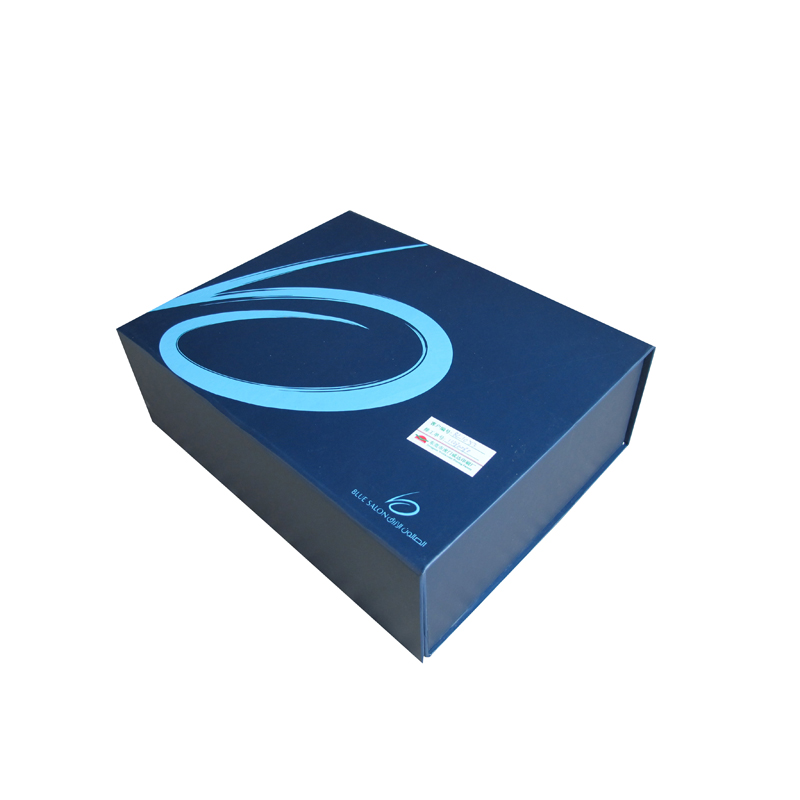 folding paper box with magnets
