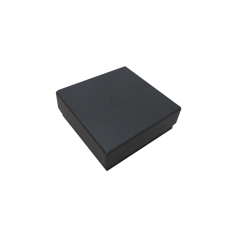 black gift boxes with lids