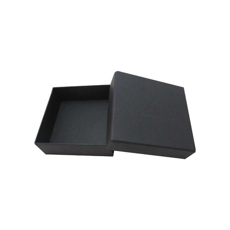 black gift boxes with lids