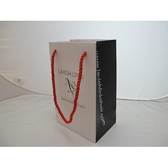 Custom White Prited Luxury Paper Bag