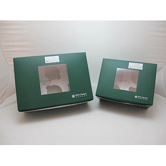 Custom Cupcake Green Paper Luxury Box