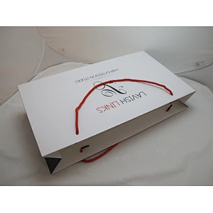 Custom White Prited Luxury Paper Bag