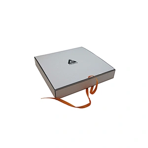 Chinese Manufacturer Custom Wig Packing Box with Ribbon