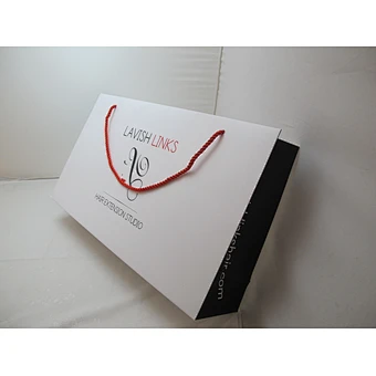 Custom White Prited Luxury Paper Bag