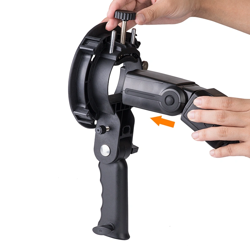 New S Type Bracket Handheld Grip Mount Flash Bracket Holder for Godoxs Yongnuos Meikes Speedlite Flash Softbox with Handle