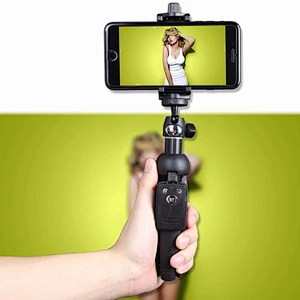 In stock Yunteng 9928 Tripod Selfie Stick Portable Handheld Lightweight Selfie Pole Desk Top Tripod 3 in 1 selfie stick with rem
