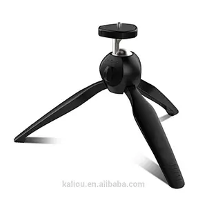 Hot Sale Yunteng 228 Mini Tripod Selfie Monopod Stick for Camera Phone Live Recording