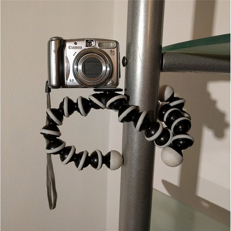2018 S Size mini Octopus Multifunctional selfie stick Tripods holder for Phone camera Mobile