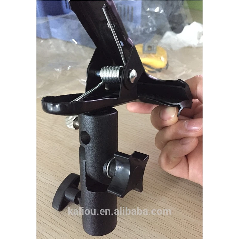New Arrival Metal Big Spring Clamp Mount with Flash Bracket Stand for Camera Photo Studio or Backgrounds