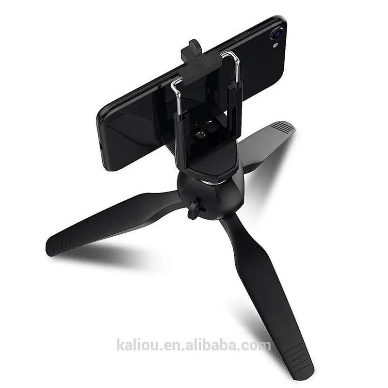 Hot Sale Yunteng 228 Mini Tripod Selfie Monopod Stick for Camera Phone Live Recording