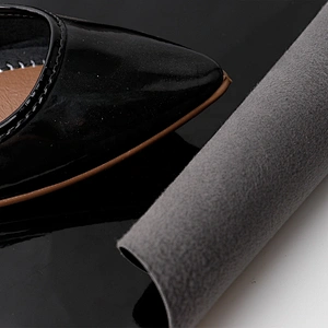 high glossy black pu faux leather for shoes handbag leatherette rolls fabric synthetic leather supplier