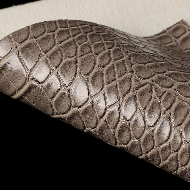 2019 Newest! PVC synthetic leather with crocodile embossed shining surface for handbags