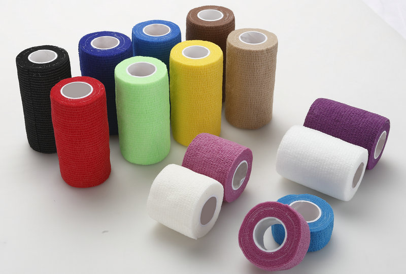 Non-woven self-adhesive bandage