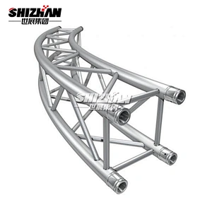 Spigot Irregular Truss