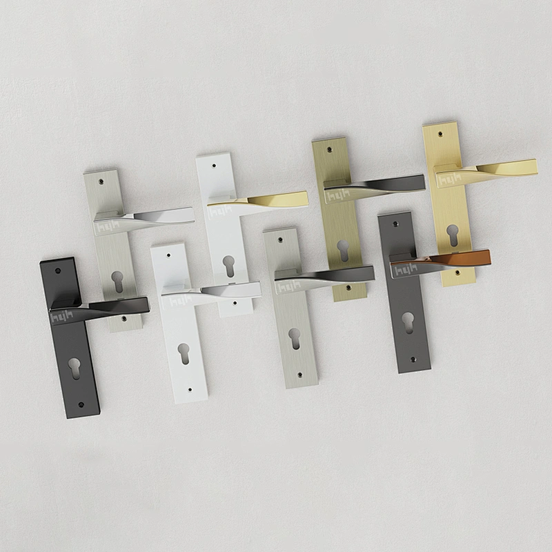 Wholesale Standard Size Excellent Quality Zinc Alloy  Lever Door Handle