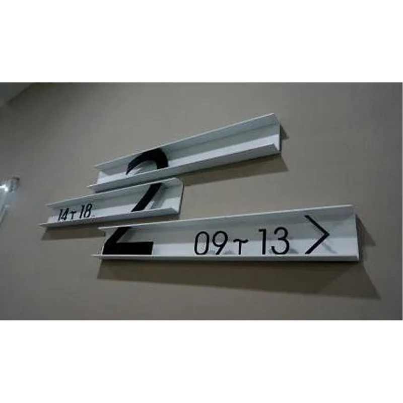 Floor Directional Wayfinding Signage Pylon sign