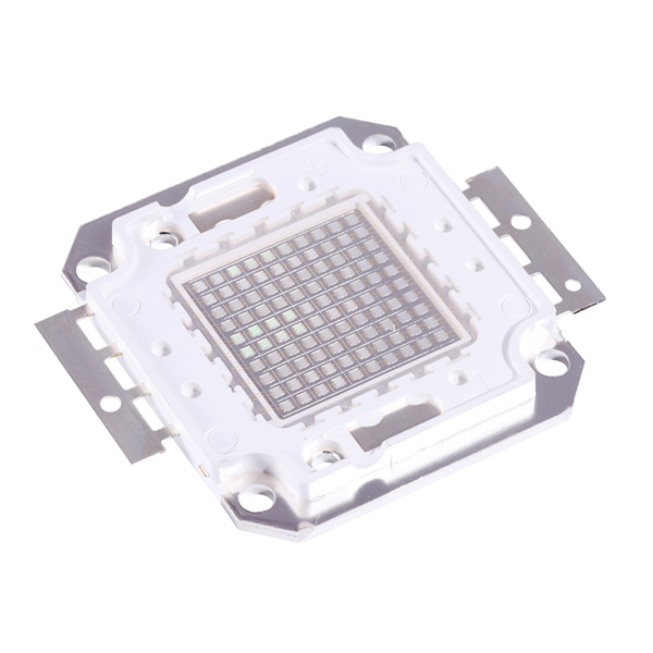395nm UV LED chip structure design with high thermal stability performance