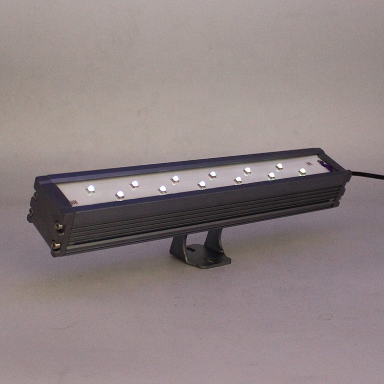 High power 275nm UV LED lamp rear view with heat dissipation structure
