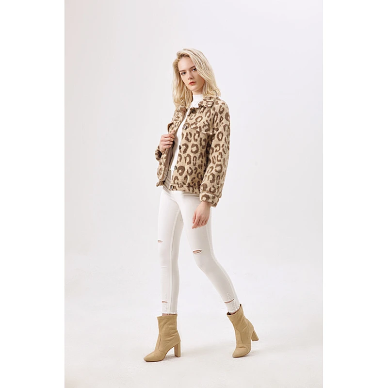 women winter jacket with faux fur Factory Customized   leopard coat