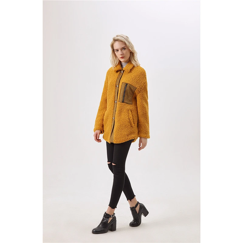 Women Turn-Down Collar Fur Coat Winter Warm Jacket With Fashion Design For Lady  LR-7079