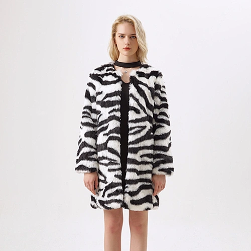 Winter O-Neck Clothing Animal Printing Faux Fur Women's  Warm Coat With Long Sleeves LR-8857