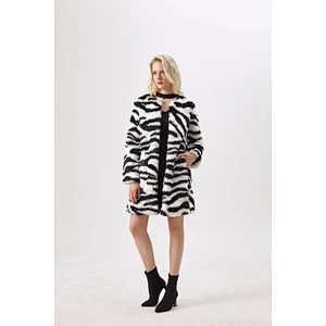 Winter O-Neck Clothing Animal Printing Faux Fur Women's  Warm Coat With Long Sleeves LR-8857