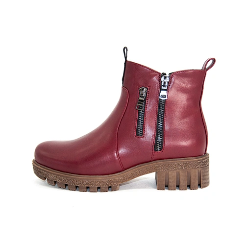 OEM ODM Customized Women Winter Red Calf Skin Boots High Low Snkle Boots For Ladies