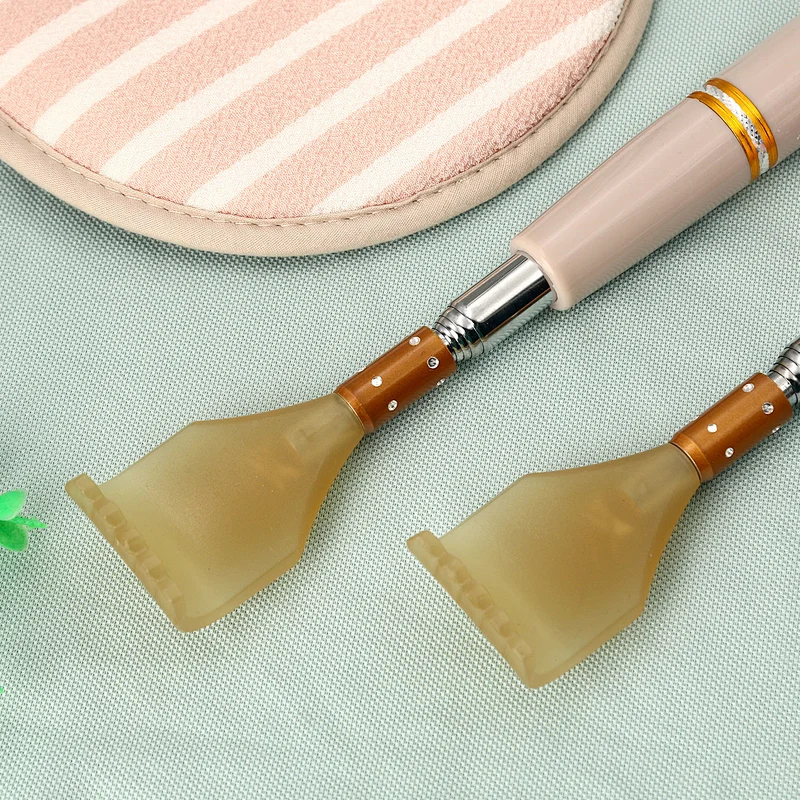 Erokicysh Comfortable Multi-purpose Portable Stainless Steel Retractable Back Scratcher