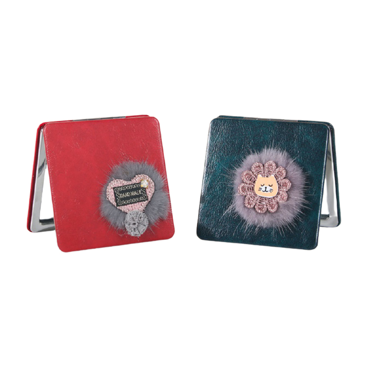 2022 New trendy double sided high definition mini mirror portable sewing pattern travel makeup mirror