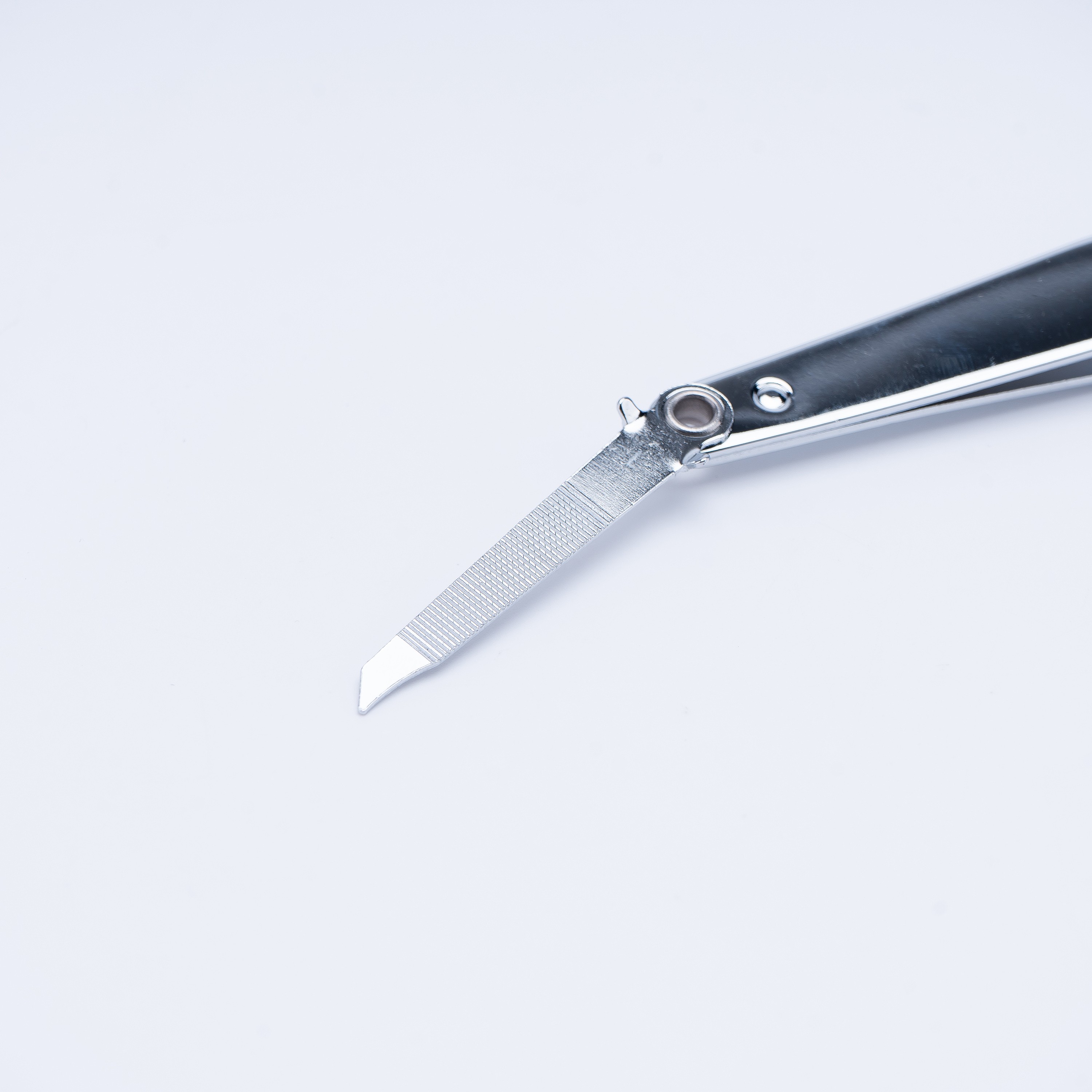 Wholesale Factory Multiple Professionalized Styles Stainless Steel Small Portable Finger Nail Clipper With Catcher