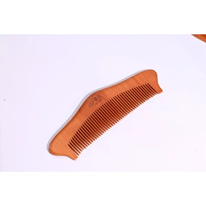 Handmade Eco-friendly 100% Biodegradable Natural Wooden Combs Travel Pocket Anti Static Combs Engraving Logo Customized