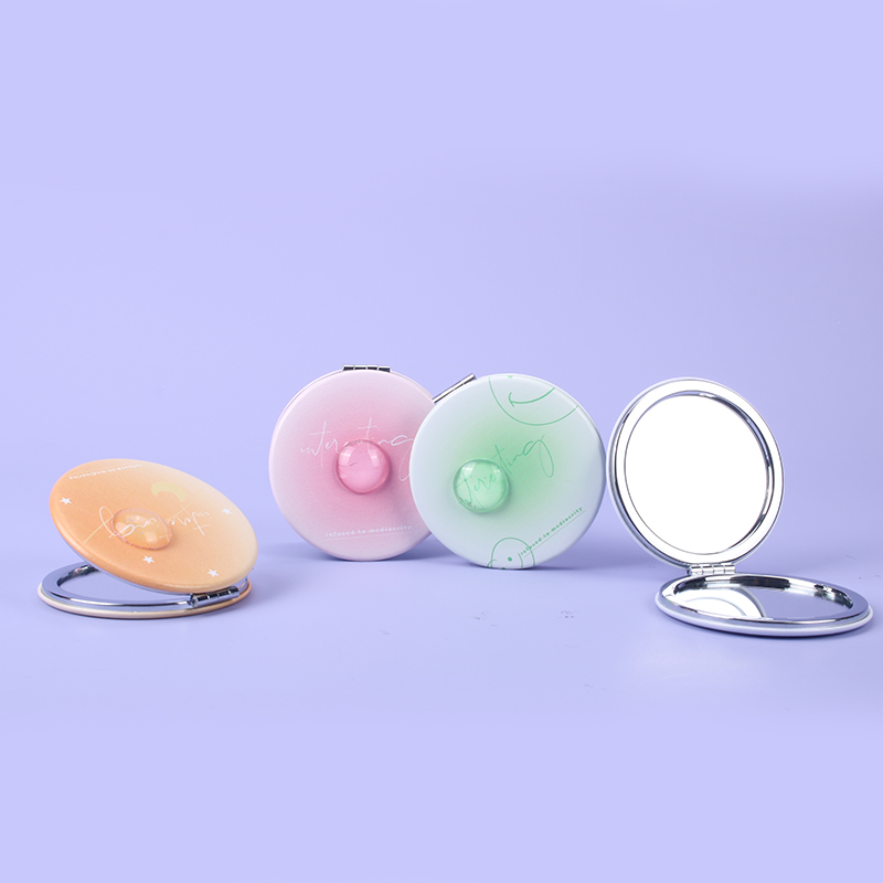 Wholesale Personalized Portable Round New Design Promotional Mini Four Colours Cute Pocket Makeup Mirror