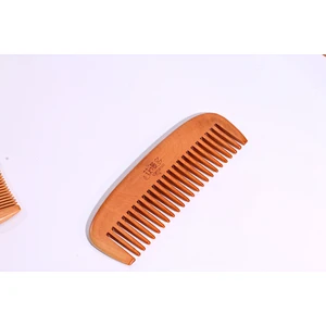 Women Hair Brush Made From Wood Stylish Wooden Comb Natural Wood Beauty And Make Up Eco Friendly Custom Comb