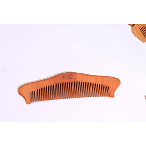 Handmade Eco-friendly 100% Biodegradable Natural Wooden Combs Travel Pocket Anti Static Combs Engraving Logo Customized