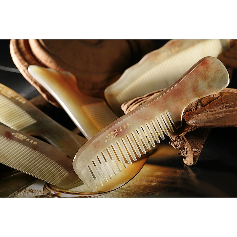 Wholesale Hairdressing Comb Amber Anti Static Wide Tooth Comb Styling Comb Engraving Logo Customized