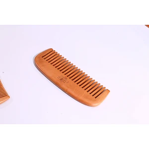Women Hair Brush Made From Wood Stylish Wooden Comb Natural Wood Beauty And Make Up Eco Friendly Custom Comb